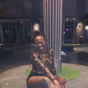 Meet your Posher, Stacey